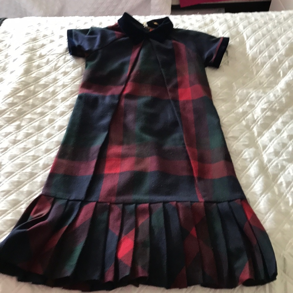 Girls dress size 8/ velvet blue collar and trim